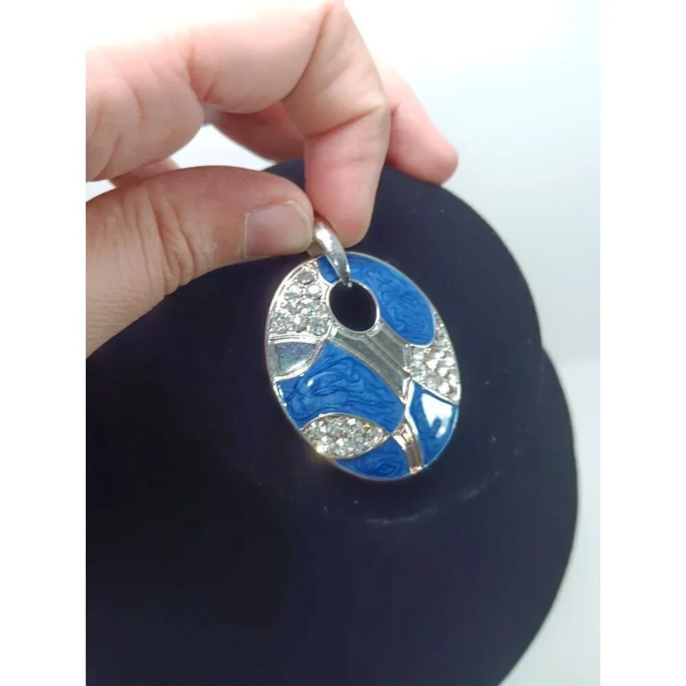 Vintage Metal Silver Tone Blue Swirl Enamel Diamond Rhinestones Pendant